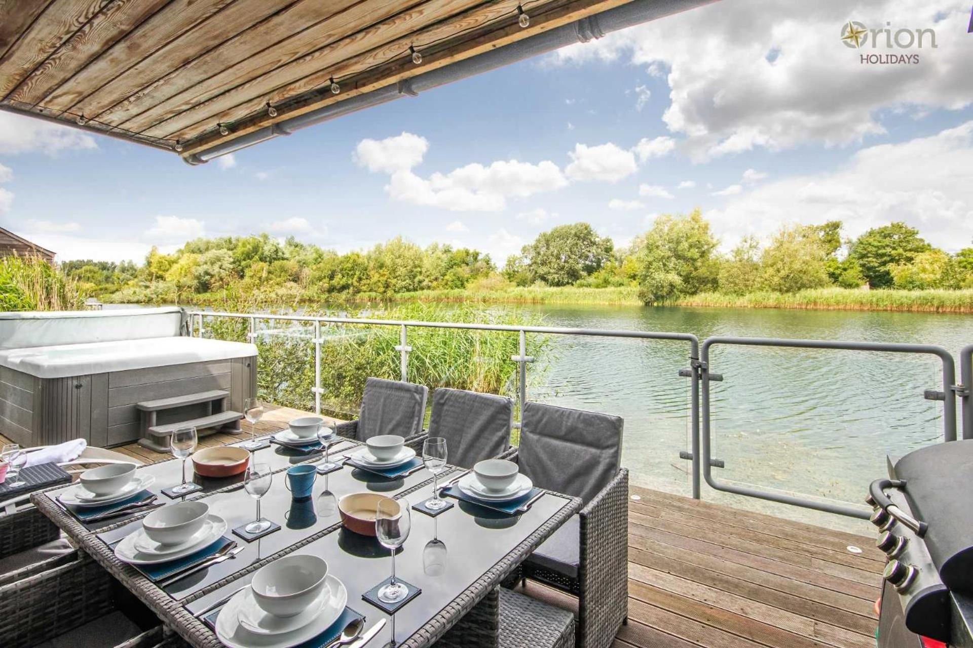 Holiday home Waters Edge 04, Waterside P South Cerney