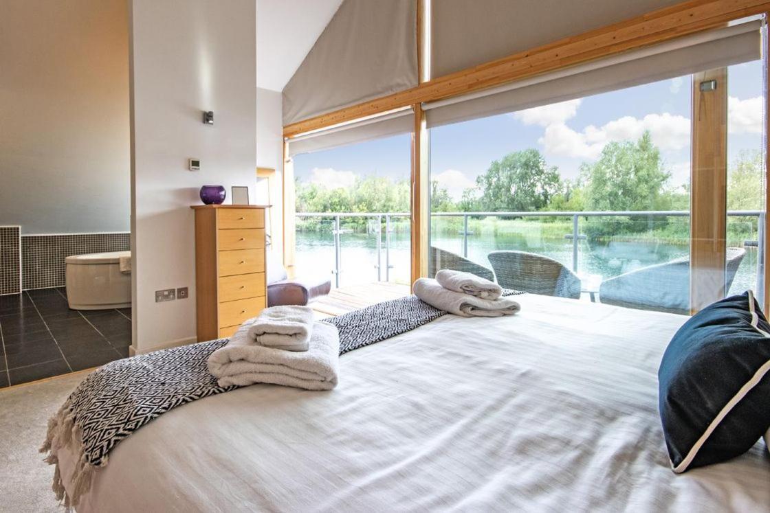 Vakantiehuis Waters Edge 04, Waterside P